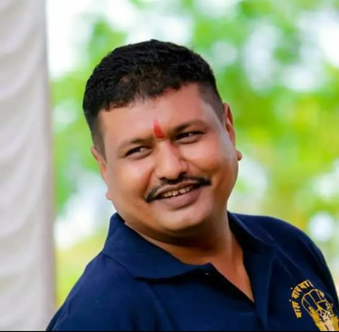 Amalner: रणधुमाळी 2024: नेत्याच्या पाठीत खंजीर खुपसून धोका, परत लोणी खावाले तयार शे बोका.. प्रवीण पाठक यांची टीका