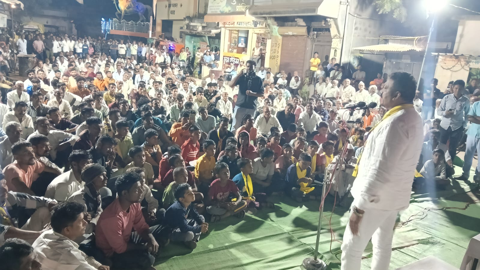 Amalner:  रणधुमाळी 2024: अमळनेर मतदारसंघाच्या शाश्वत विकासाचा चेहरा फक्त शिरीष चौधरी यांच्या पाठीमागे राहण्याचा मुडी मांडळ गटाने केला निश्चय..