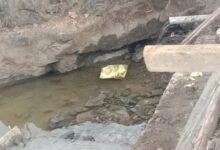 नंदुरबार तालुक्यातील भोणे येथील साठवण बंधाऱ्याचे बांधकाम निकृष्ट, चौकशीची मागणी