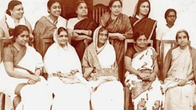 FactCheck: Constitution : संविधान बनविणाऱ्या हातांमधील" ते" 15 हात... ज्यांना तेंव्हाही आणि आताही कमजोर मानलं जातं...