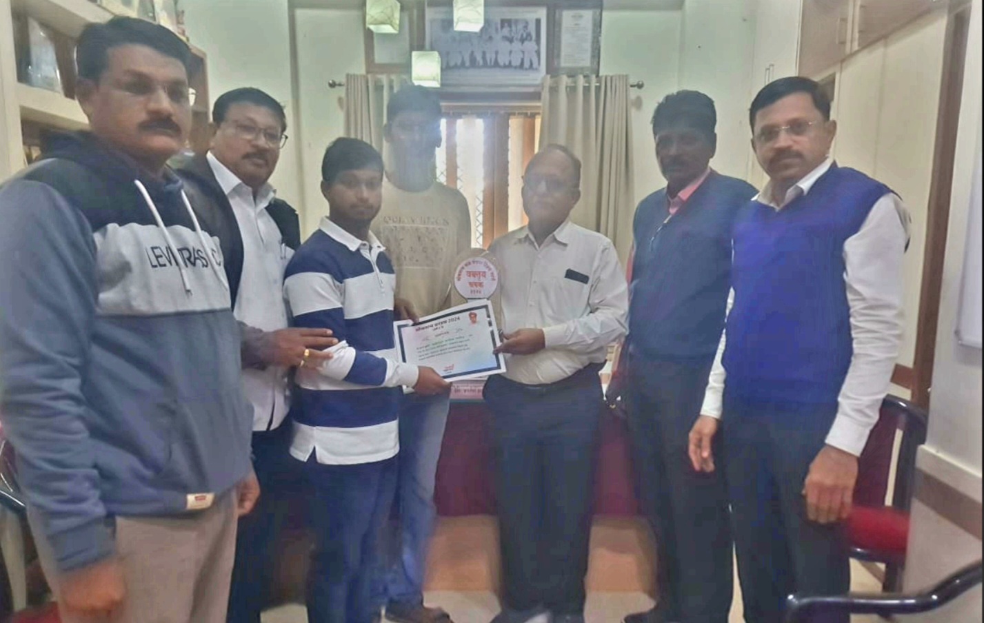 Amalner: लोकमान्य करंडक राज्यस्तरीय वकृत्व स्पर्धेत "प्रताप" चे यश...