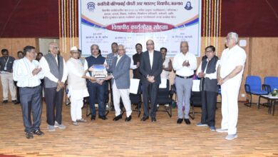 धनाजी नाना महाविद्यालयाचा उत्कृष्ट महाविद्यालय व उत्कृष्ट मूल्यांकन केंद्र म्हणून विद्यापीठातर्फे गौरव